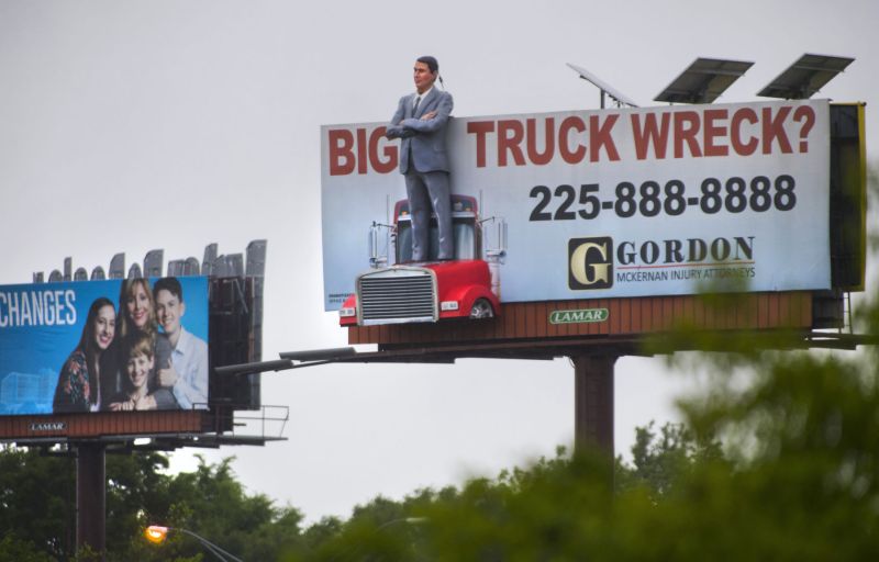 Baton Rouge Semi-truck Injury Lawyer